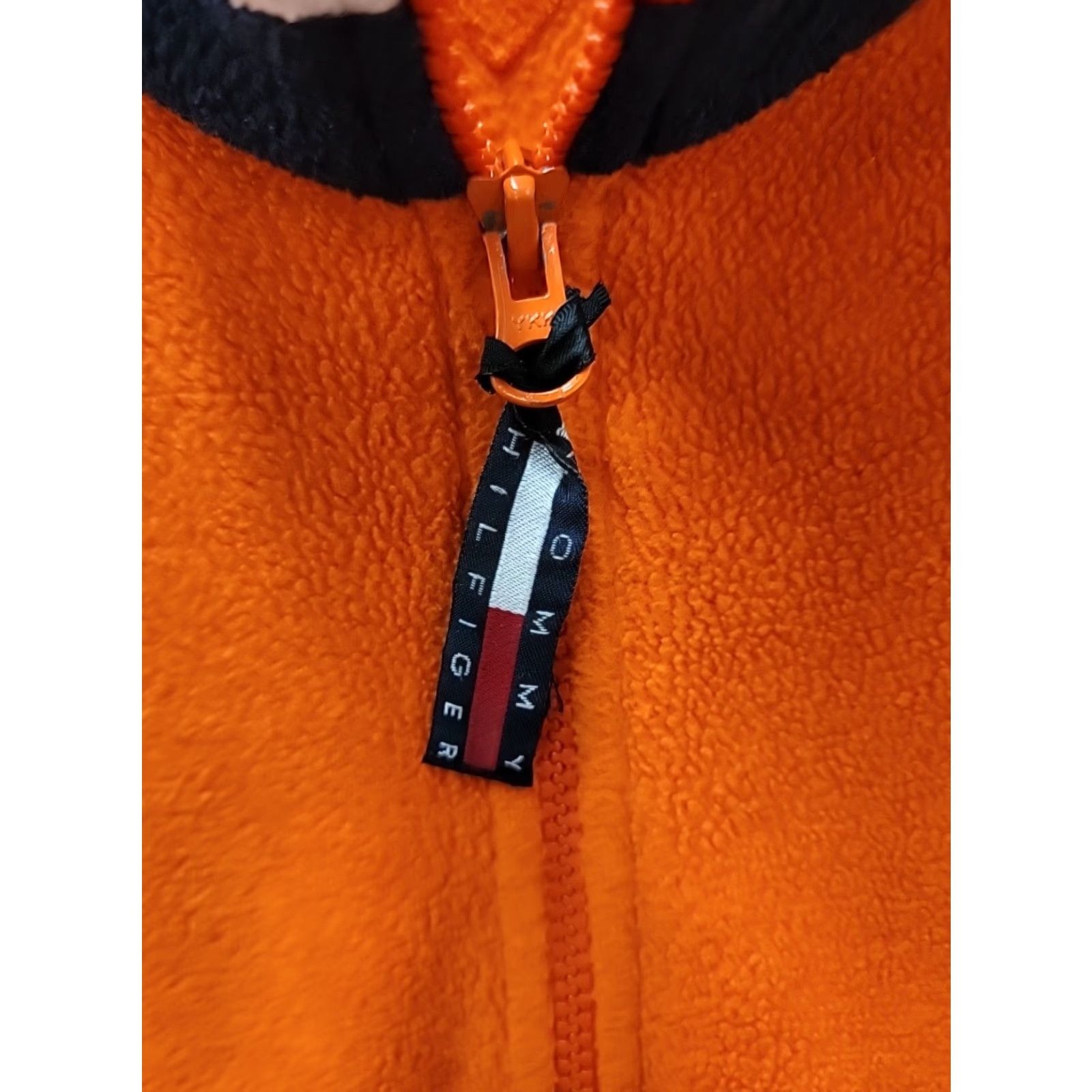 Tommy Hilfiger VINTAGE Tommy Hilfiger Orange Spellout Logo 1/4 Zip Fleece Pullover Mens XL Orange Logo 1/4 Zip Pullover Sweater Vintage Mens XL Size US XL / EU 56 / 4 - 2 Thumbnail