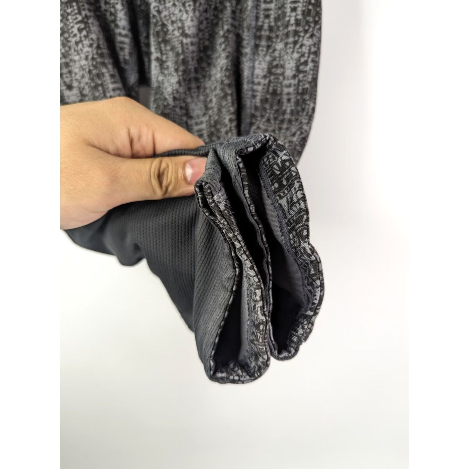 Athleta Athleta Be Free Knicker Crop Capri Leggings Pants Run In Gray XS Womens Crops Size 26" / US 2 / IT 38 - 2 Thumbnail