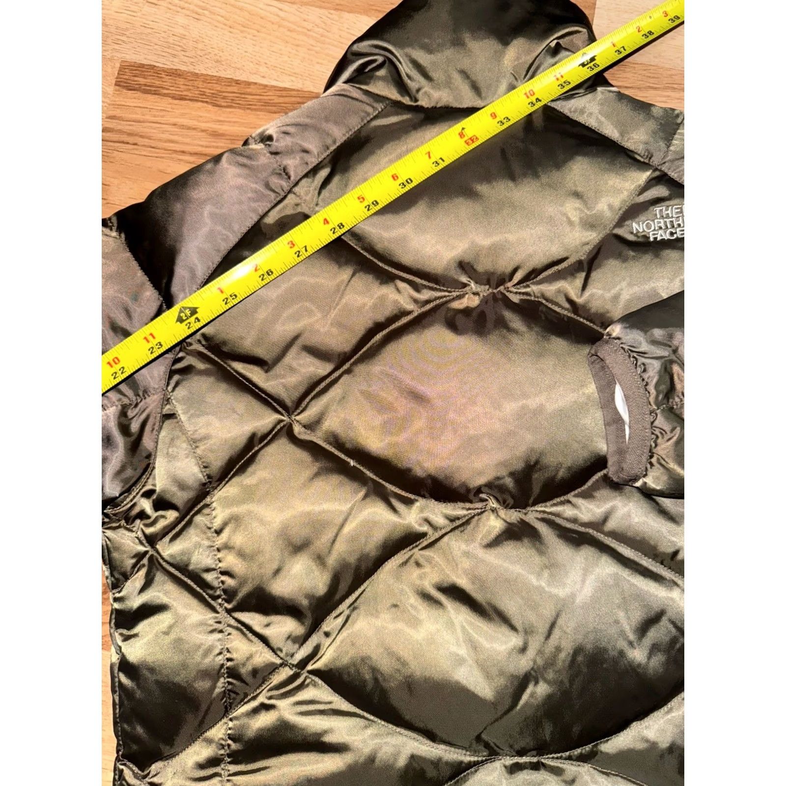 The North Face The North Face Jacket Women’s 550 Down Puffer Quilted Jacket Gold Size Medium Size M / US 6-8 / IT 42-44 - 6 Thumbnail