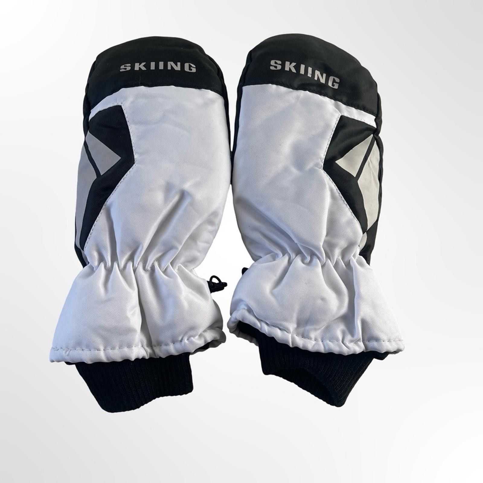 SKINGRAFT Skiing Black and White Mittens size M-L Size ONE SIZE - 1 Thumbnail