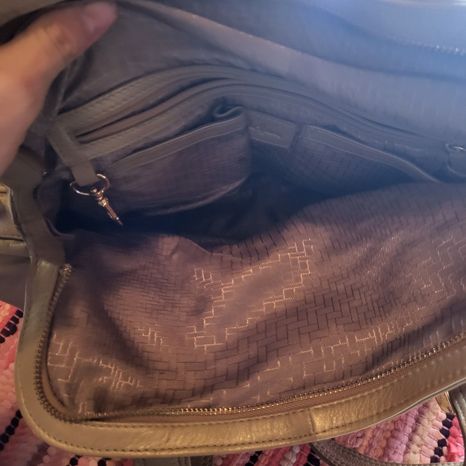 Cole Haan Cole Haan Large Gray Pleated Leather Satchel Purse .$300 Size ONE SIZE - 8 Thumbnail