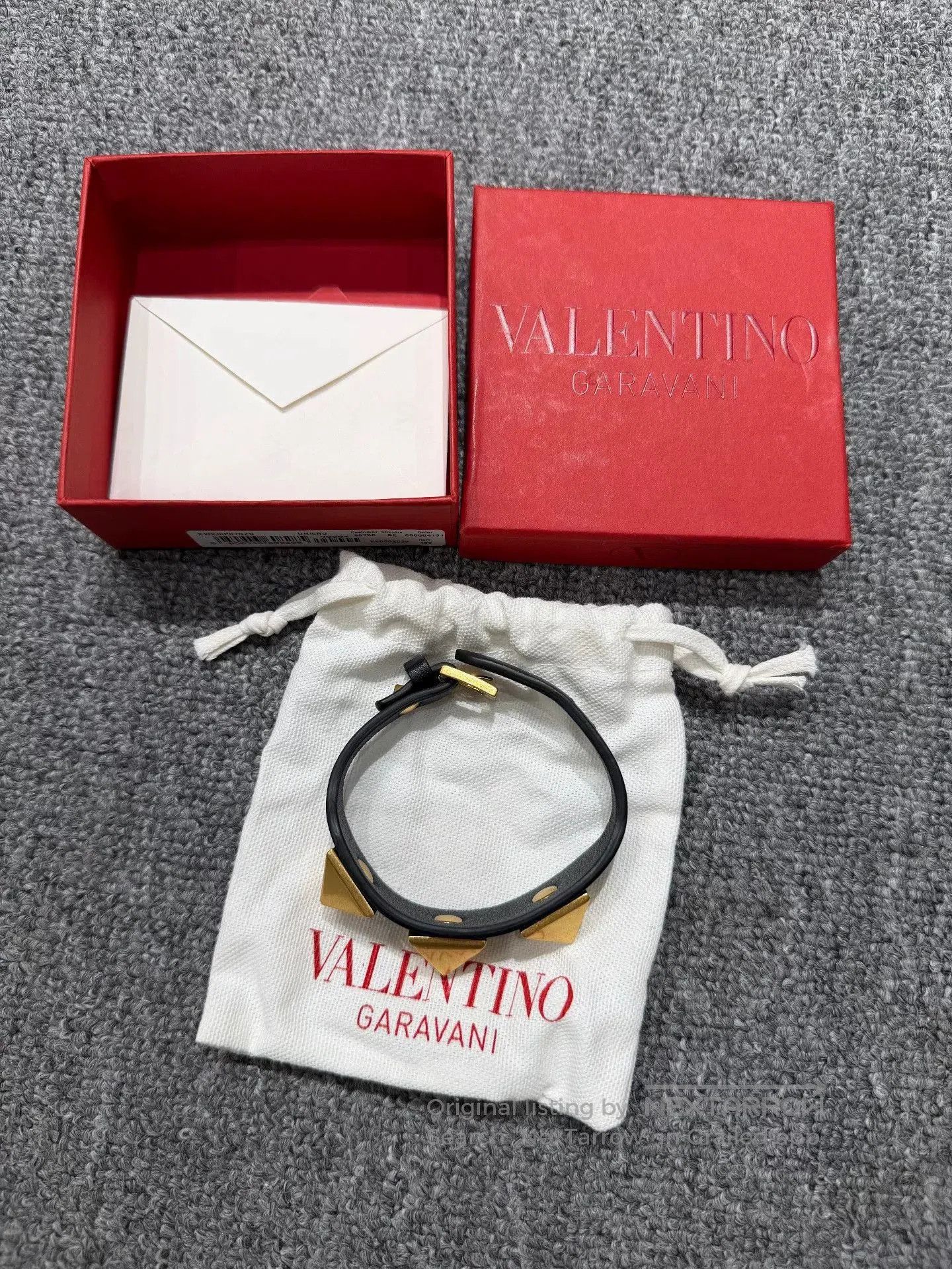 Valentino Valentino Garavani New Leather Bracelet. Size ONE SIZE - 1 Thumbnail