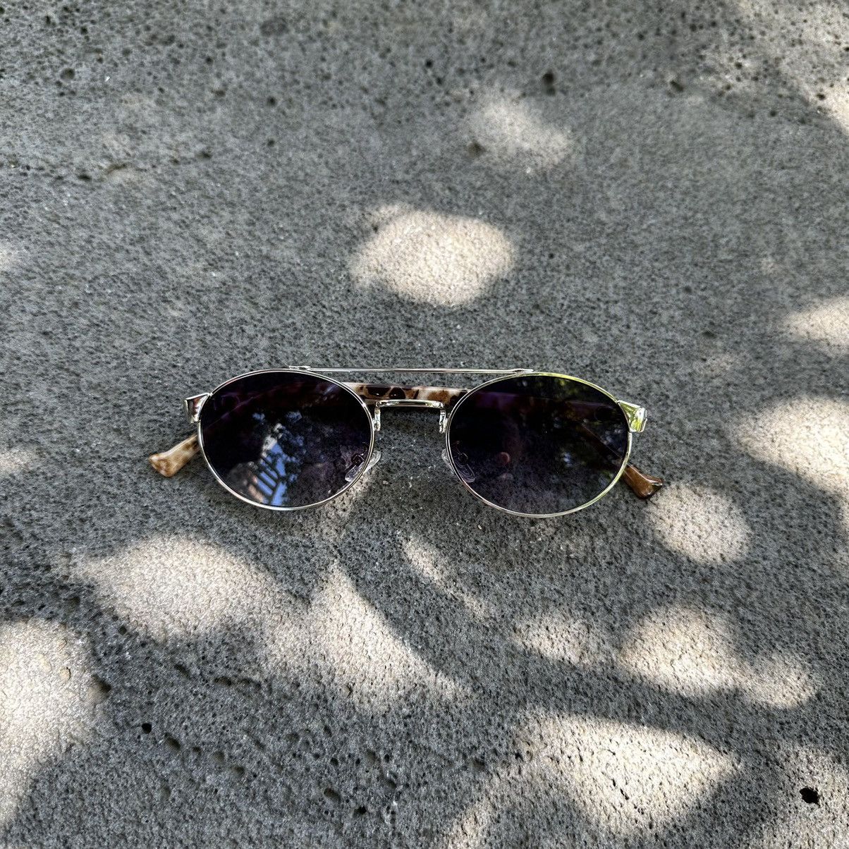 Other Y2K Unisex Sunglasses Retro Fashion Shades KD6162-03 Size ONE SIZE - 1 Thumbnail