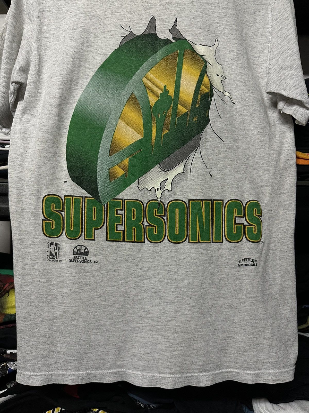 NBA × Nutmeg × Vintage Vintage 90s Nba Seattle Supersonic Faded Tee Size US M / EU 48-50 / 2 - 4 Thumbnail