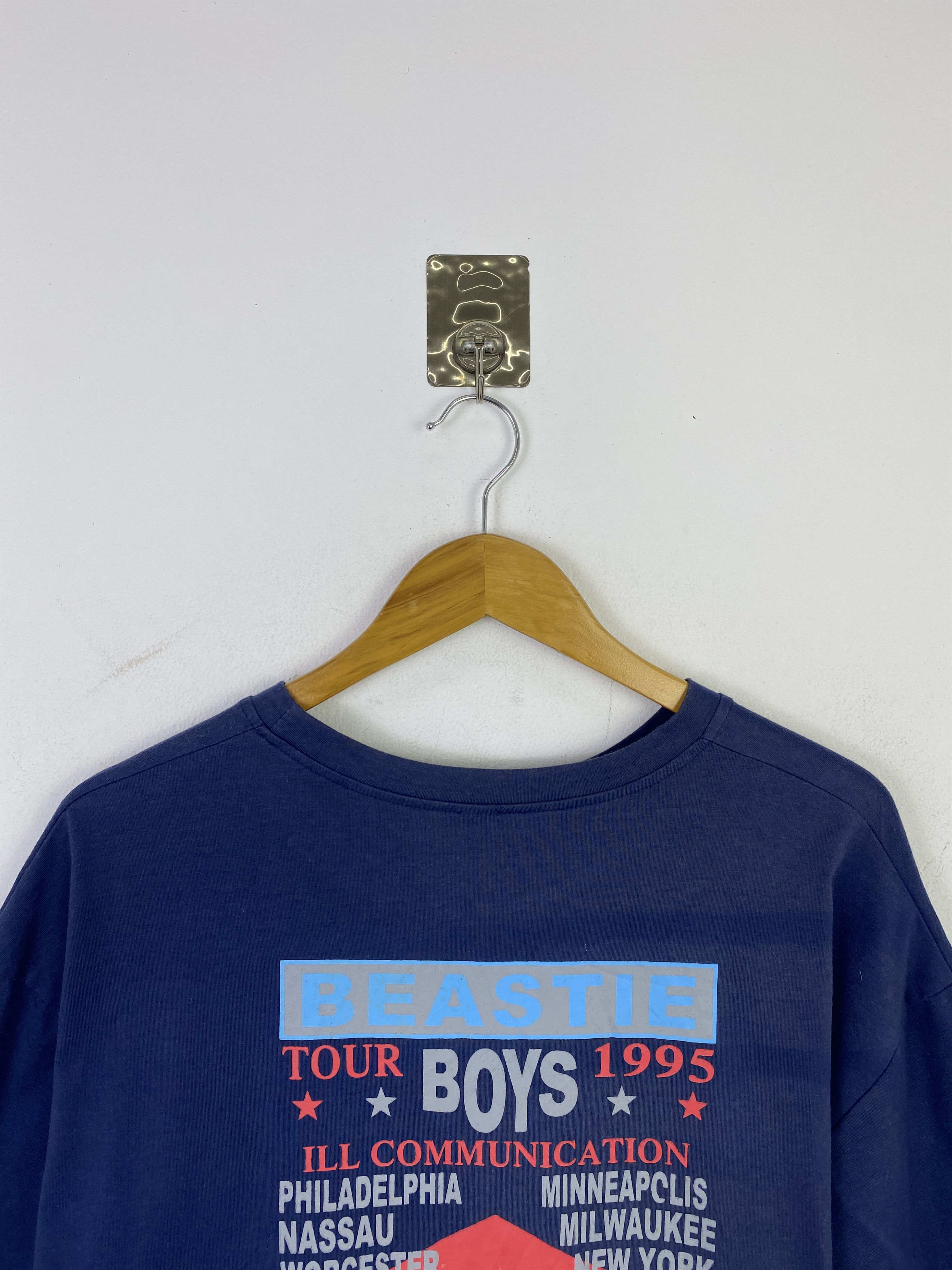 Band Tees Vintage 90s Beastie Boys Communication Tour Shirt TA0724 Size US XL / EU 56 / 4 - 4 Thumbnail