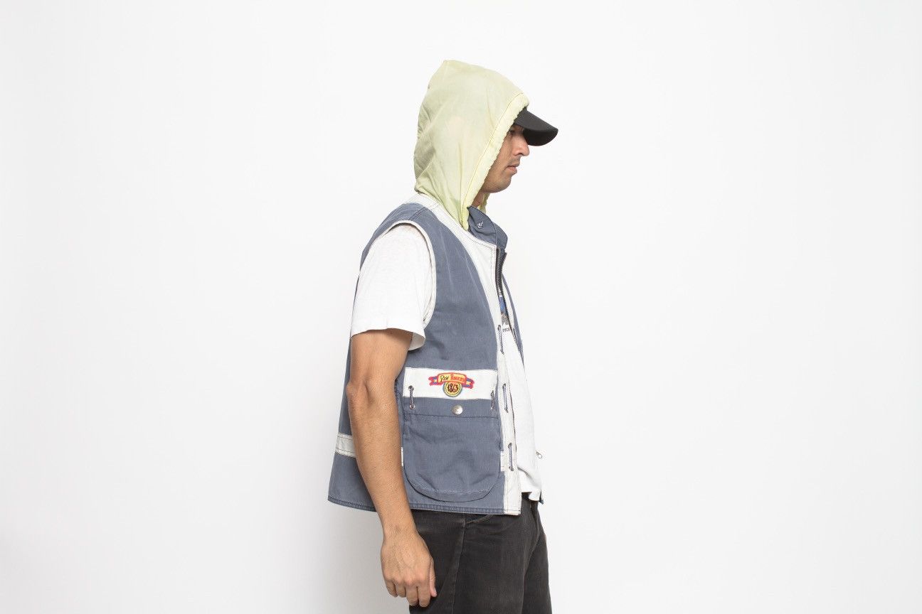 Vintage BLUE AND WHITE ZIP UP TECHNICAL VEST BY ROGERS Size US L / EU 52-54 / 3 - 4 Thumbnail