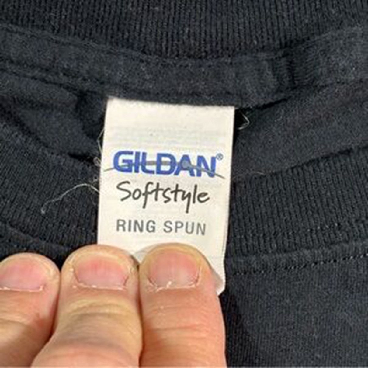 Gildan × Vintage Alter Bridge Gilden 2019 Tour Mens Size US L / EU 52-54 / 3 - 4 Thumbnail