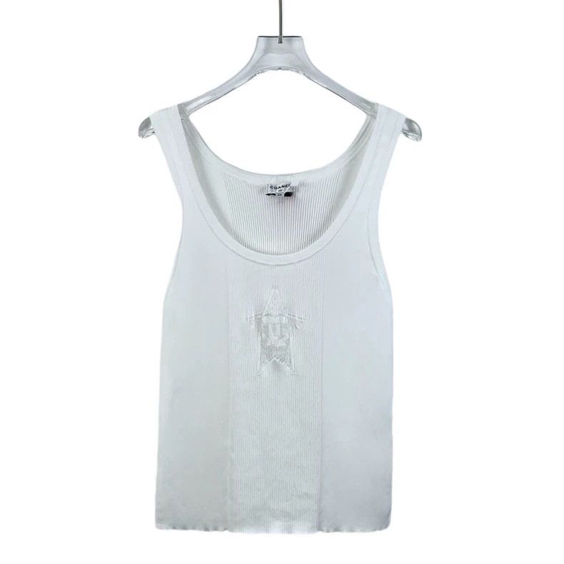 Chanel Chanel White five-pointed star lace hollow cotton round-nec Size M / US 6-8 / IT 42-44 - 1 Thumbnail