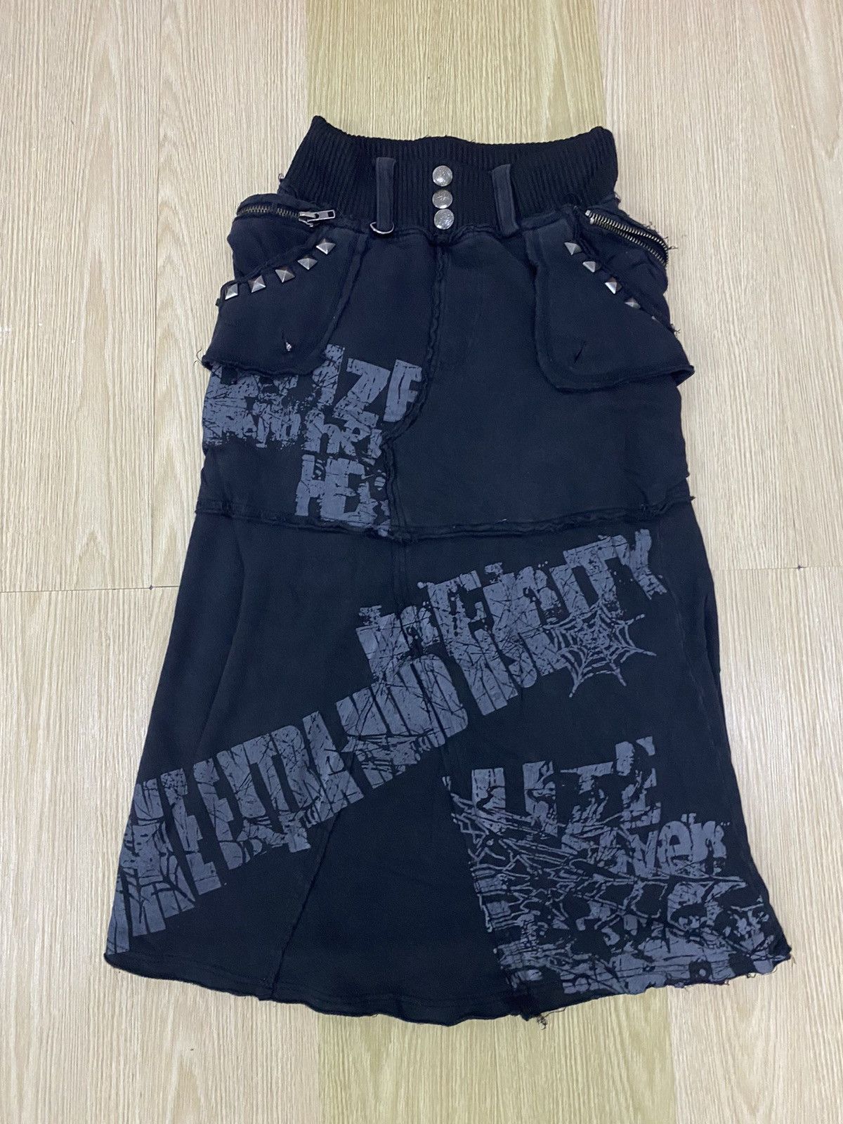 Japanese Brand Jackall punk sedtionaries skirt Size 28" / US 6 / IT 42 - 1 Thumbnail