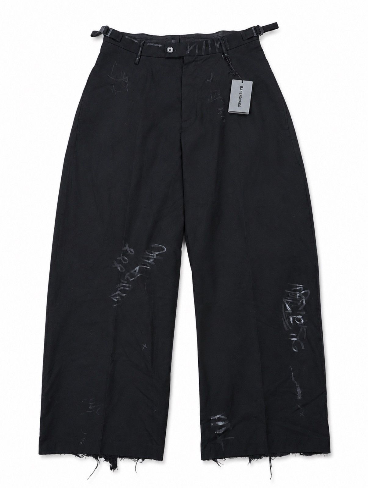 Balenciaga Balenciaga Graffiti Skater Trousers in Black Size US 32 / EU 48 - 1 Thumbnail