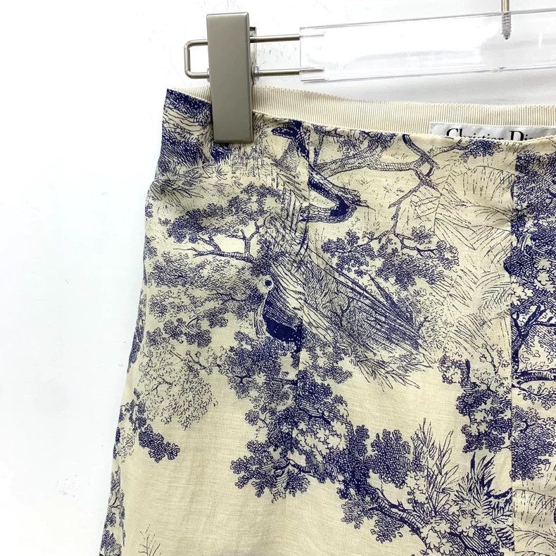 Dior Dior Blue Jungle Series Cotton Shorts 2506-Nextarrow Size 24" / US 00 / IT 34 - 3 Thumbnail