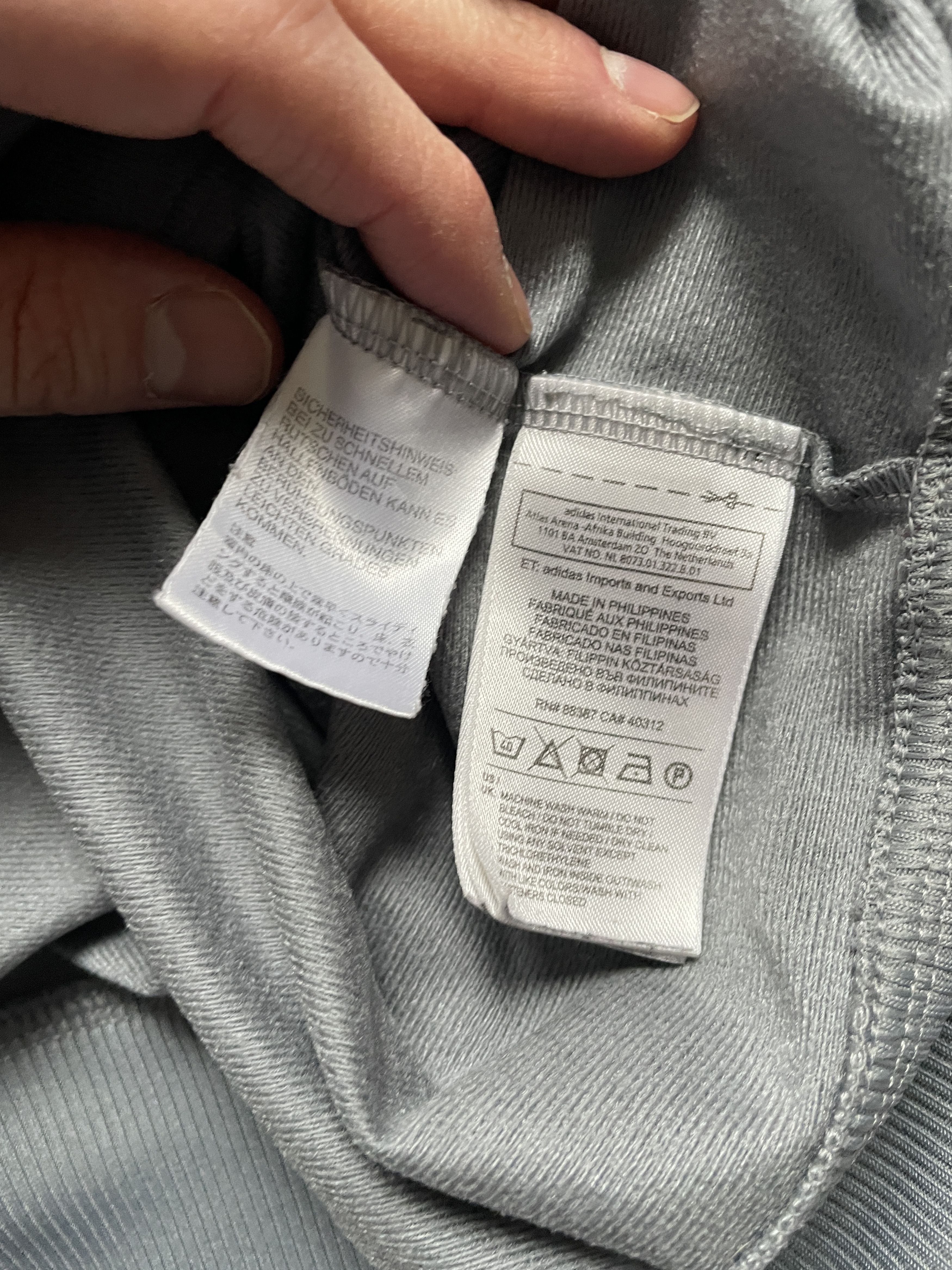 Adidas Y2K ADIDAS ORIGINALS GRAY SILVER VIRAL TRACKTOP ZIP Size US XXL / EU 58 / 5 - 4 Thumbnail