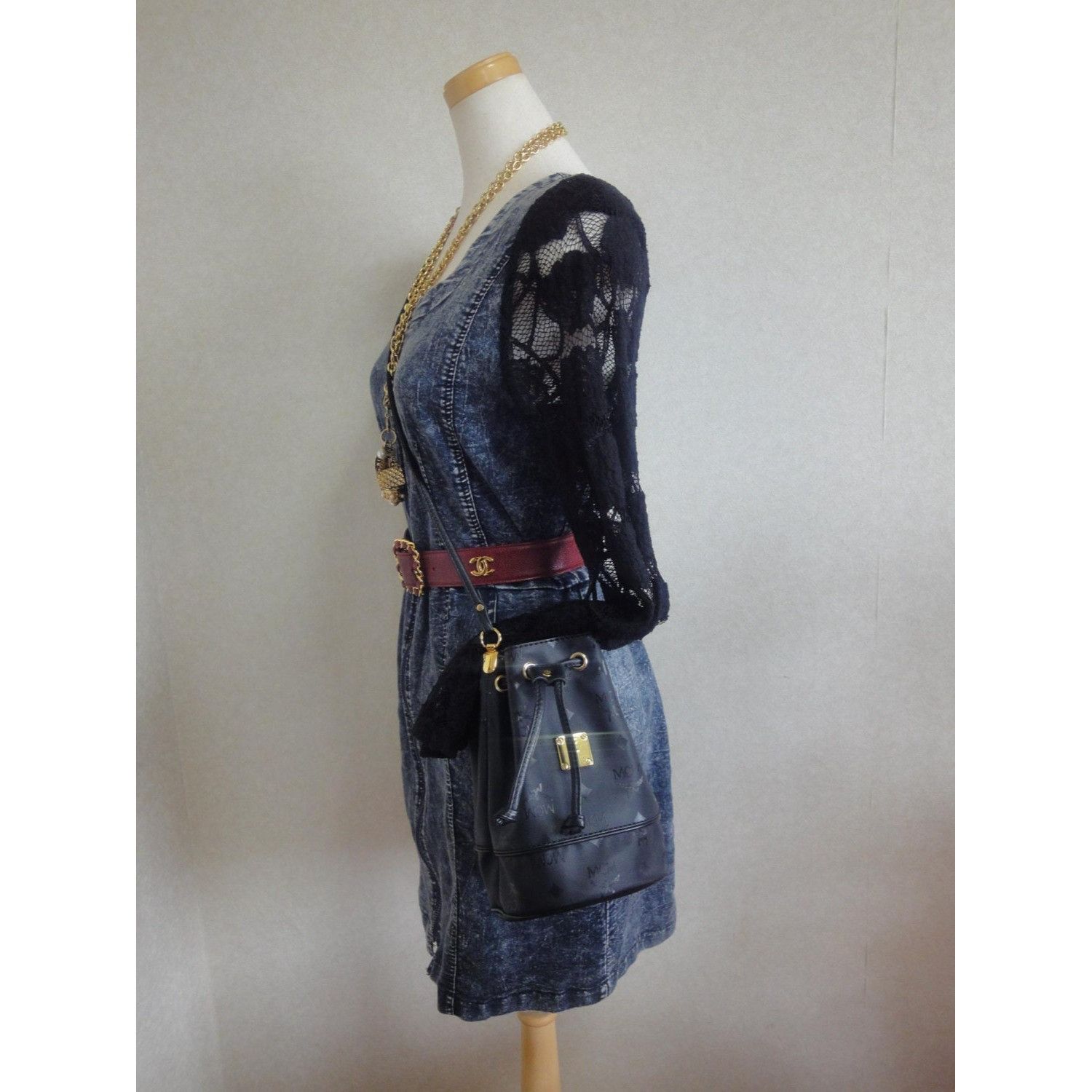 MCM MINT. Vintage MCM black monogram small hobo bucket shoulder Size ONE SIZE - 10 Thumbnail