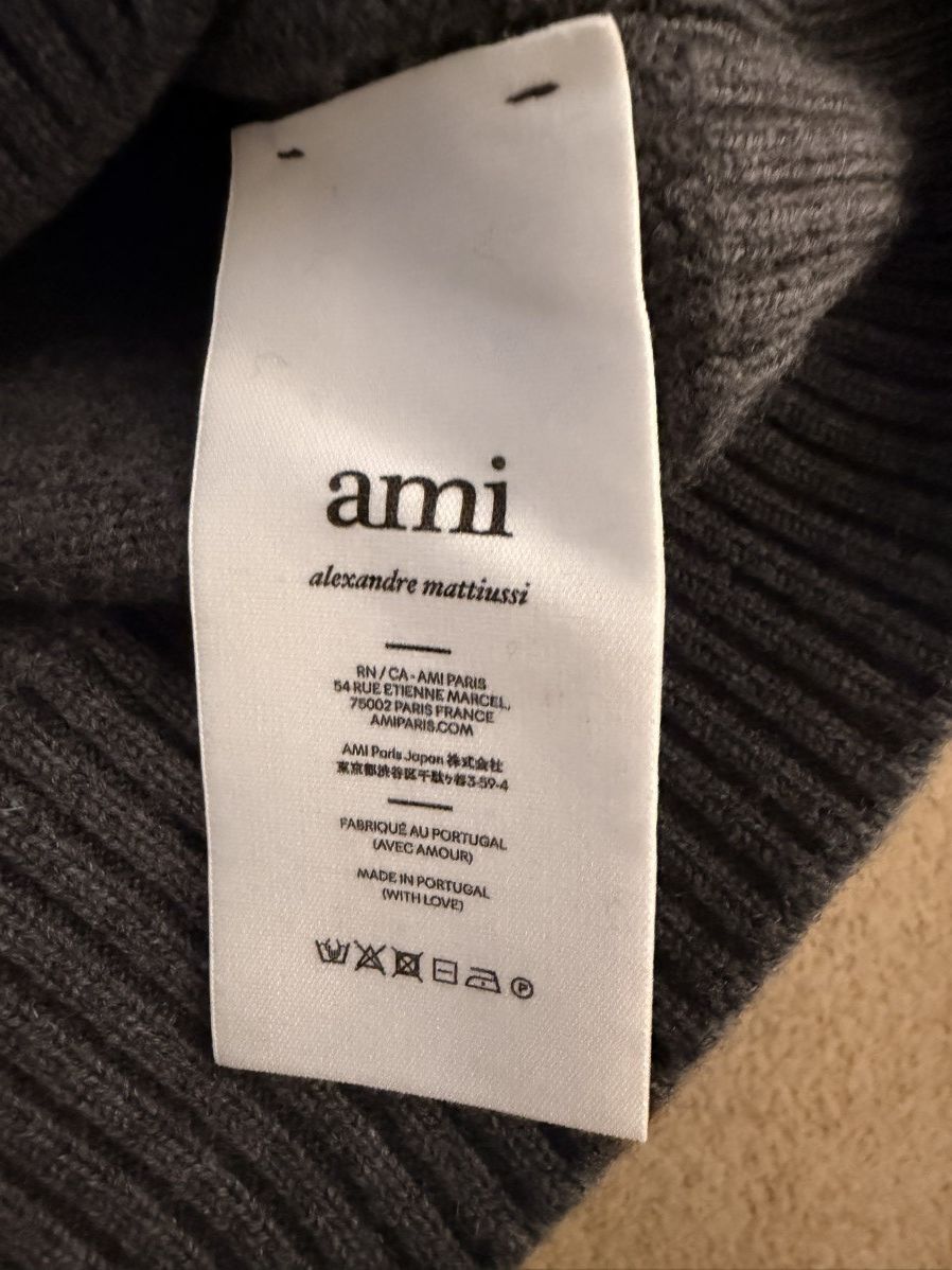 AMI Ami de Coeur Grey Wool Sweater Size US M / EU 48-50 / 2 - 4 Thumbnail