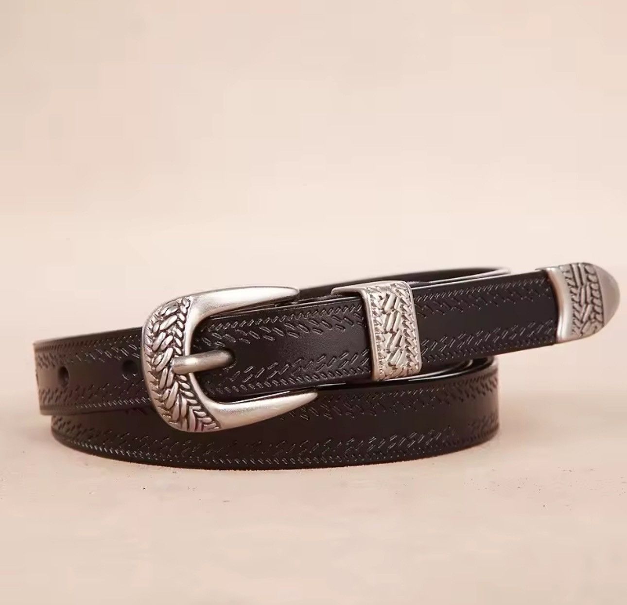 Other Leather Vintage Retro Style Black Casual Belt Size ONE SIZE - 1 Thumbnail