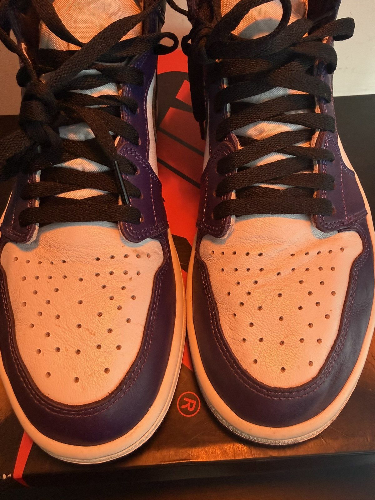 Jordan Brand Jordan 1 court purple Size US 10 / EU 43 - 12 Thumbnail