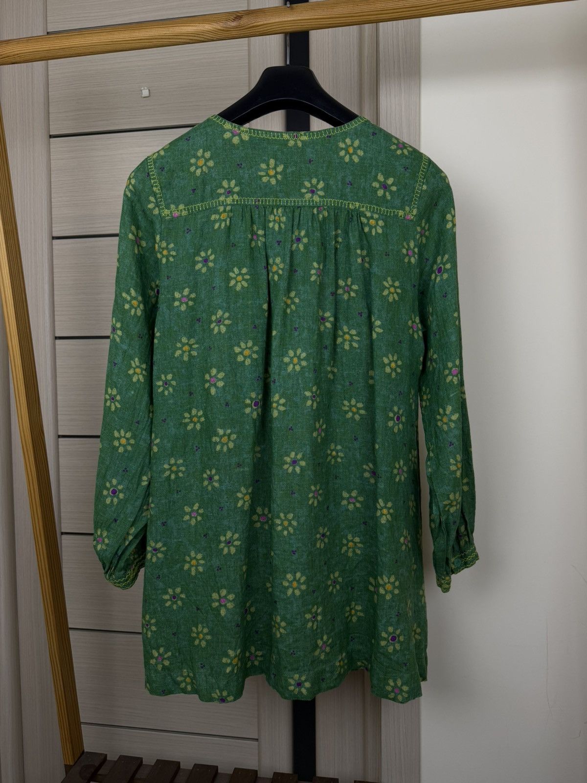 Gudrun Sjoden gudrun sjöden green linen flower print tunic blouses shirt Size M / US 6-8 / IT 42-44 - 6 Thumbnail