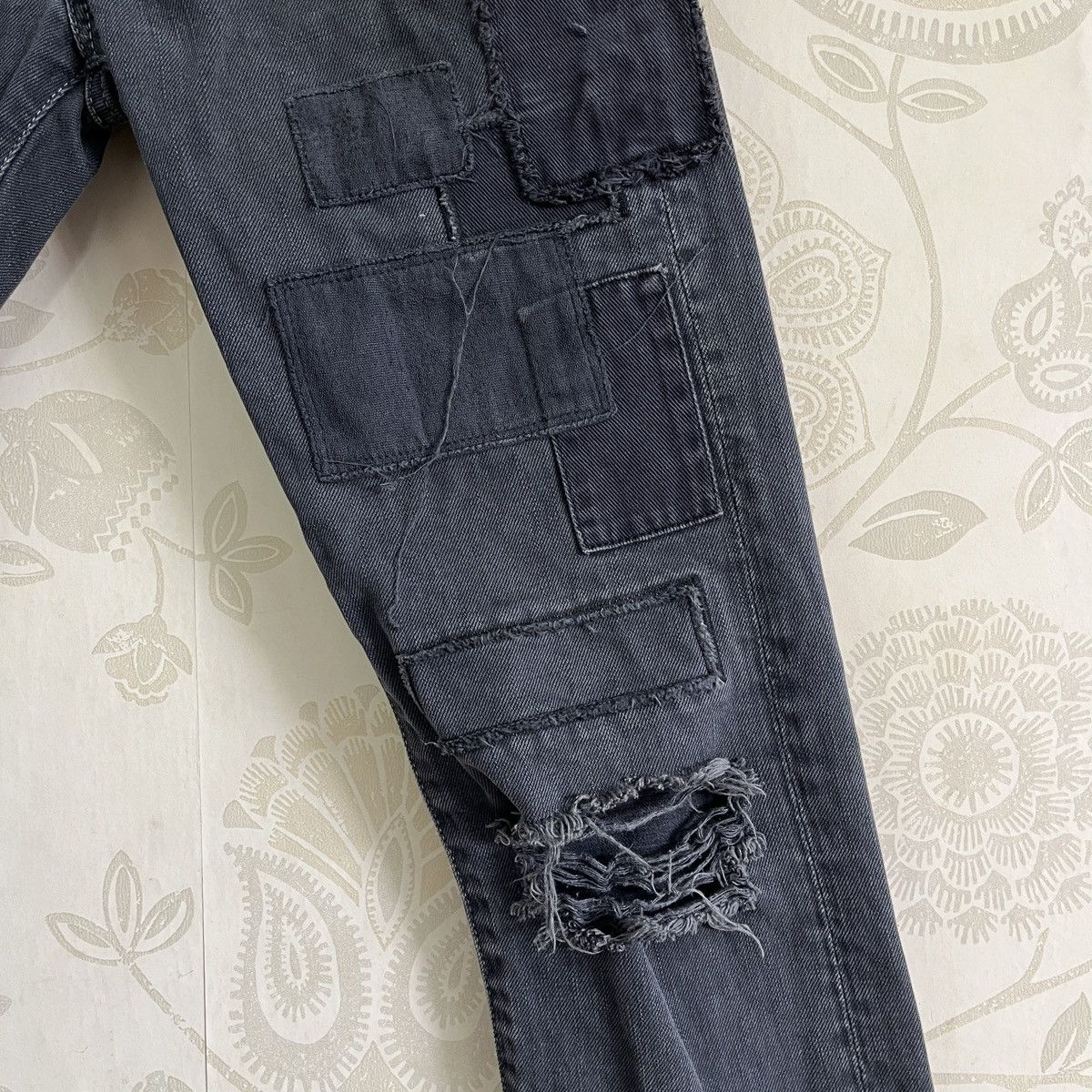 Hysteric Glamour × If Six Was Nine Tokyo Harajuku Hysteric Glamour Distressed Denim Patches Size US 30 / EU 46 - 7 Thumbnail