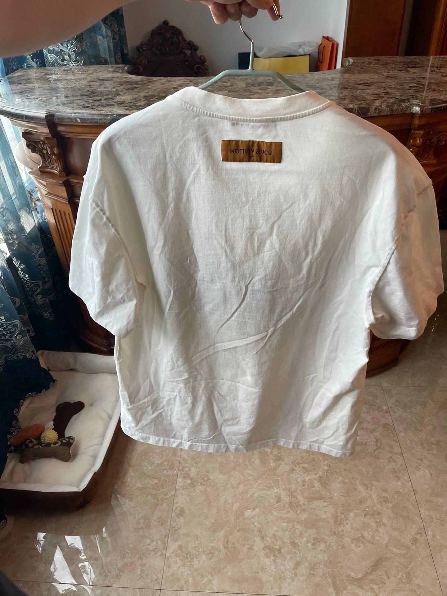 Louis Vuitton LV White XXL T-Shirt Embroidered Graffiti LV Logo Size US XXL / EU 58 / 5 - 2 Thumbnail