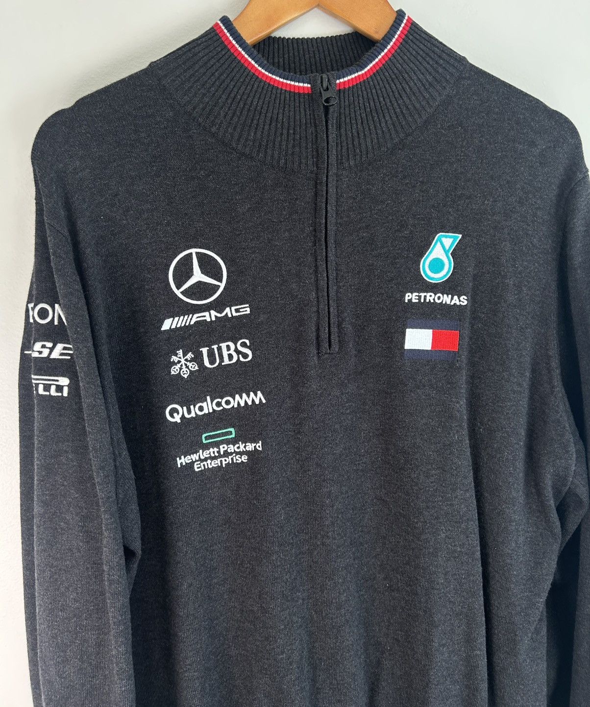 Mercedes-Benz Mercedes AMG Petronas Motorsport F1T Team 2019 Official m Size US XL / EU 56 / 4 - 4 Thumbnail