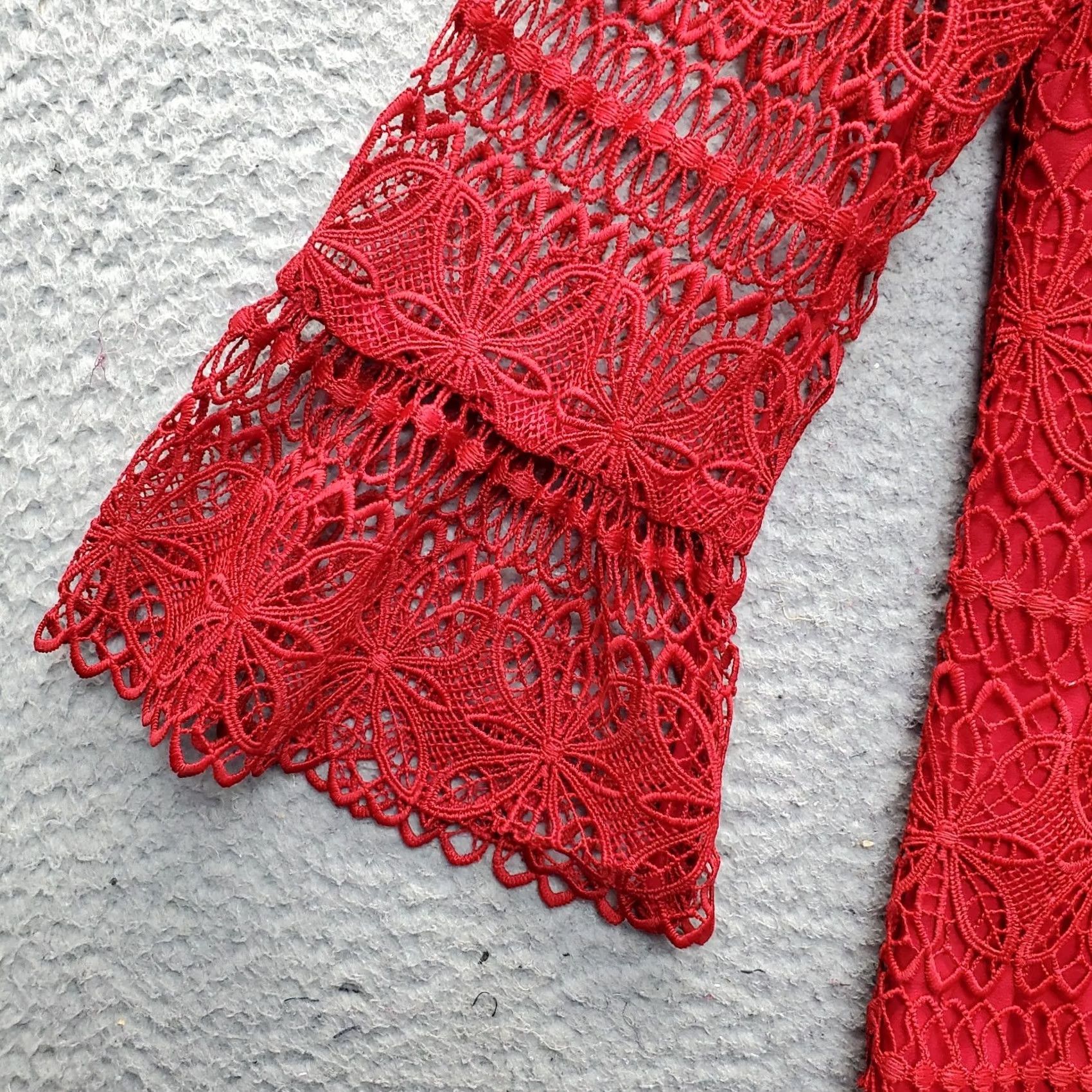 Talbots Talbots Blouse Womens L Red Floral Lace 3/4 Bell Sleeve Side Zip Vintage: No Size L / US 10 / IT 46 - 4 Thumbnail