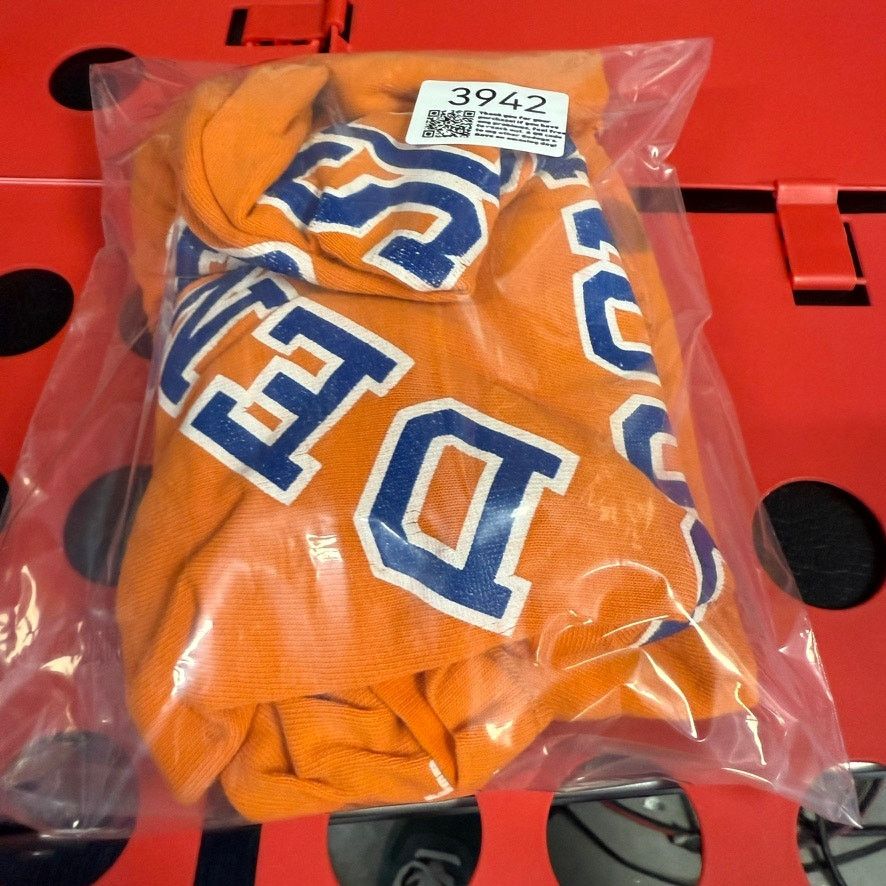 Starter Vintage Starter NFL Broncos T-Shirt Orange Distressed USA L Size US L / EU 52-54 / 3 - 9 Thumbnail