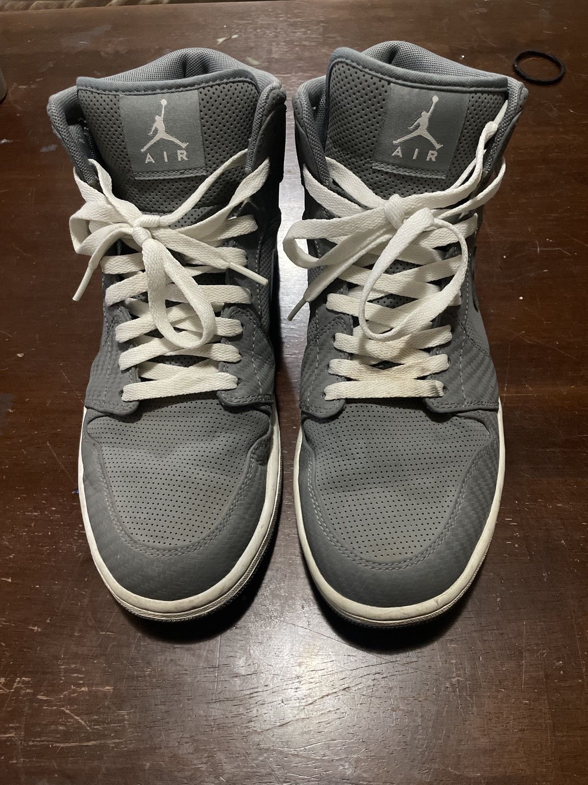 Nike × Vintage JORDAN 1 COOL GREY CARBON MIDS Size US 10 / EU 43 - 3 Thumbnail