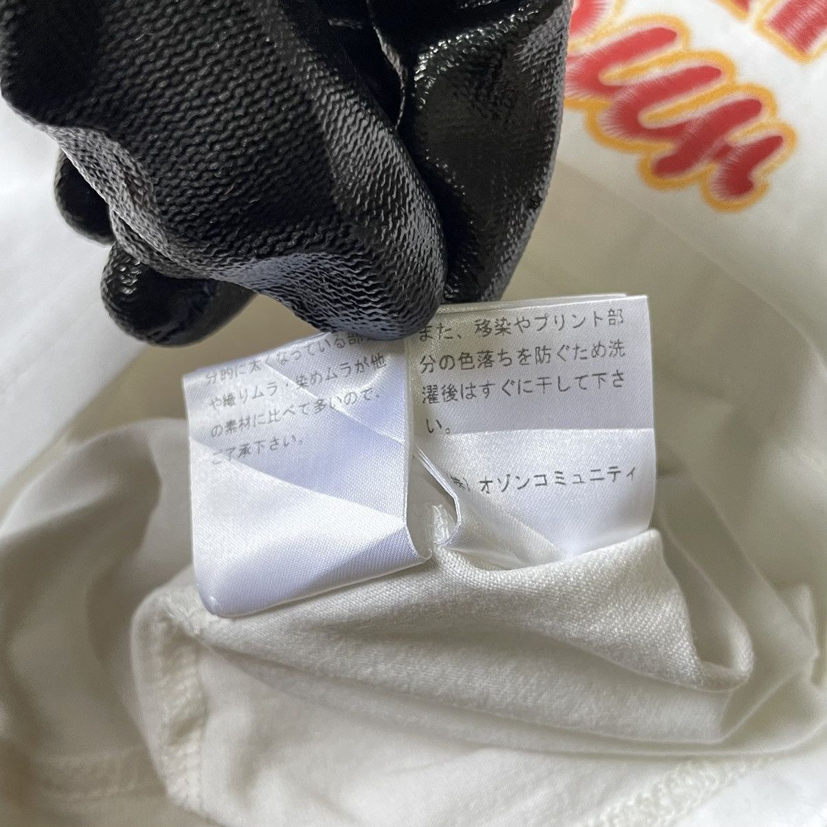 Hysteric Glamour RARE Hysteric Glamour Woman Graphic White Tee 2000s Japan Size S / US 4 / IT 40 - 12 Thumbnail