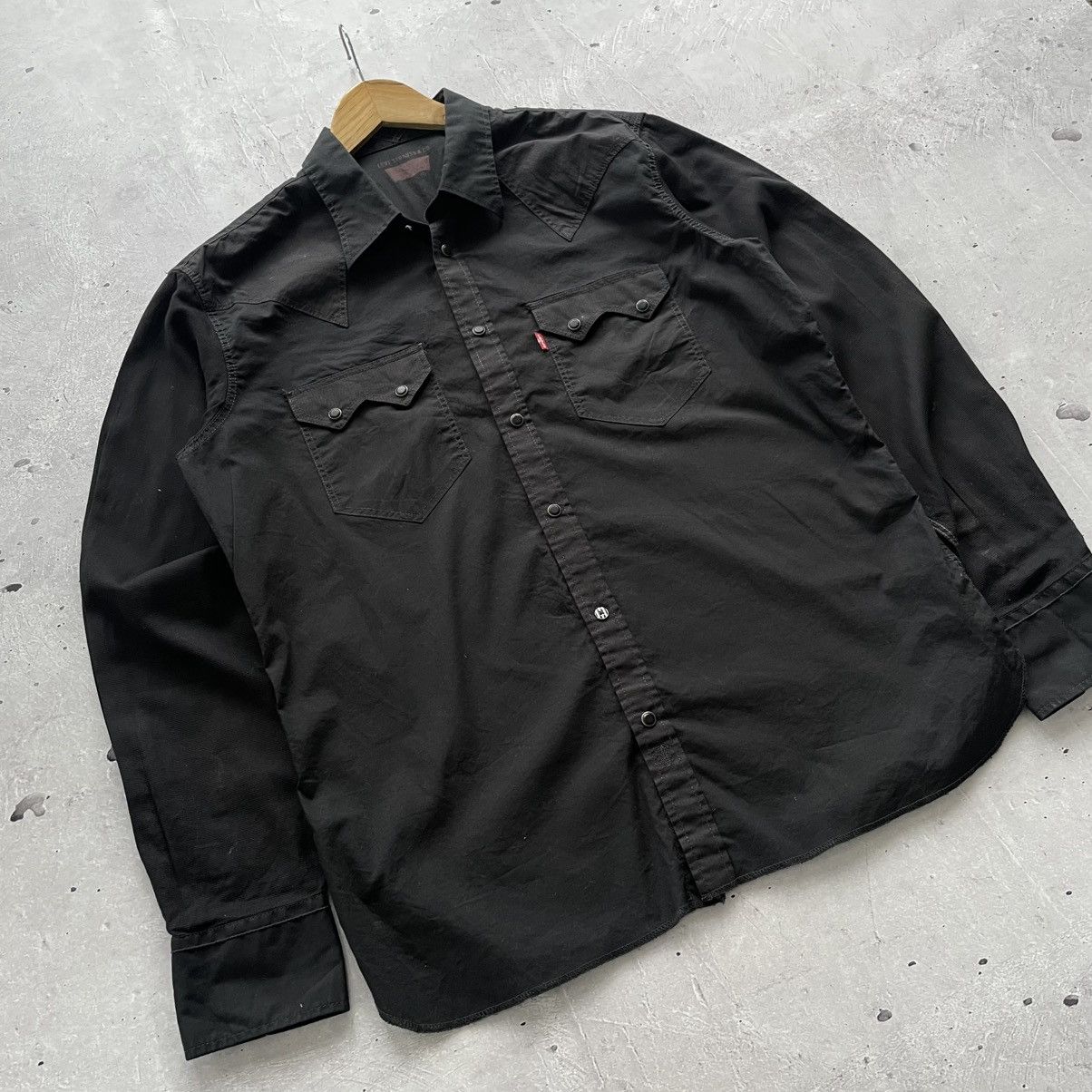 Levi's Vintage Clothing × Vintage Vintage Avantgarde Levi’s Archive Shirt Button Up Size XL Size US XL / EU 56 / 4 - 2 Thumbnail