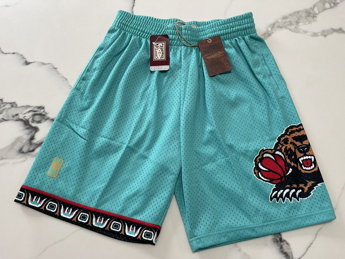 Mitchell & Ness Mitchell & Ness NBA Shorts Vancouver Grizzlies 96-97 Medium Size US 33 - 1 Thumbnail