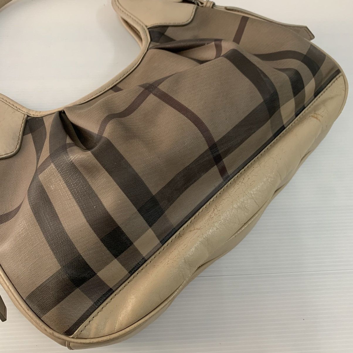 Burberry Burberry Hobo Shoulder Handbag Size ONE SIZE - 5 Thumbnail
