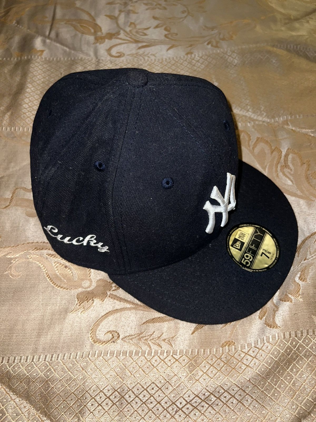 New Era Size 7 3/8 New Era Yankees Fitted Size ONE SIZE - 1 Thumbnail