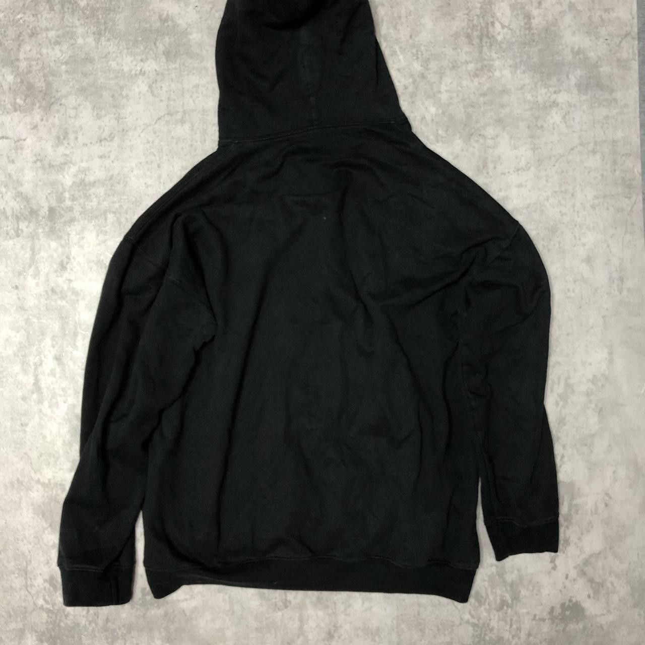 Other Black hoodie with a relaxed fit, ideal for casual wear Size US XXL / EU 58 / 5 - 4 Thumbnail
