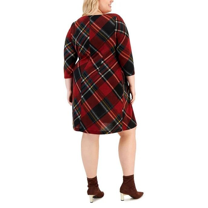 Other Connected Apparel Plaid Knit Shift Dress Red Black Plus Size Size 3XL / US 20-22 - 2 Thumbnail