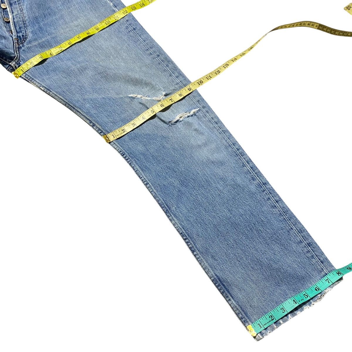 Levi's Vintage Levi's 501 Distressed Jeans Size US 33 - 20 Thumbnail