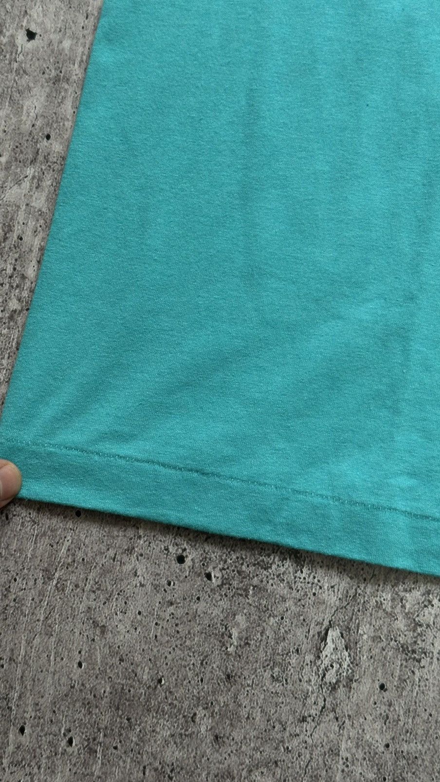 Vintage Vintage 90’s World Gym Venice California Single Stitch Tee Size US L / EU 52-54 / 3 - 10 Thumbnail