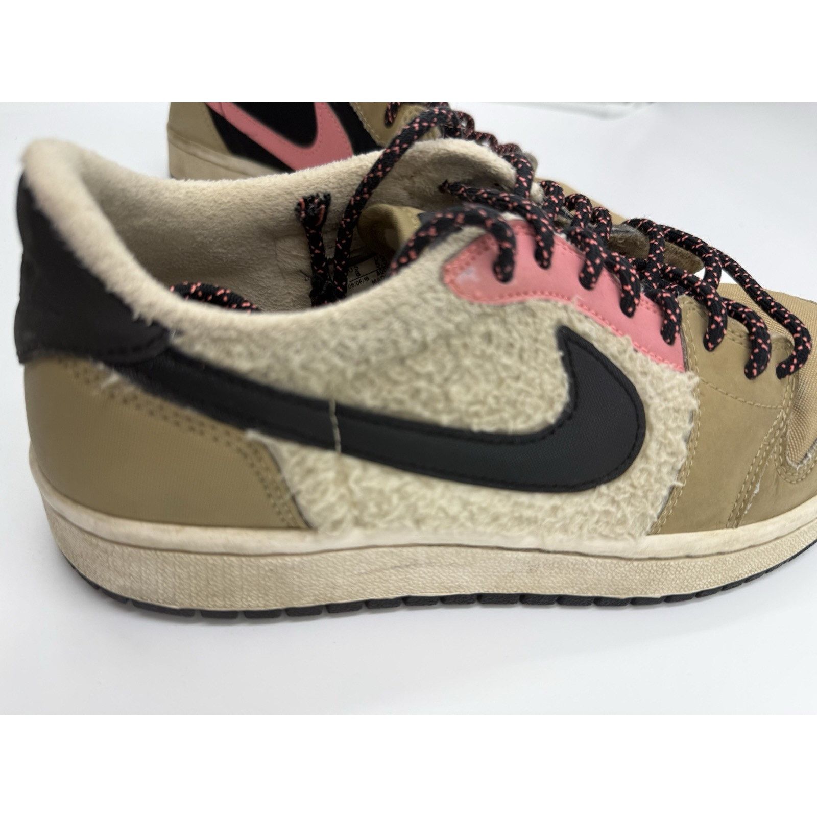 Jordan Brand Size 8 - Air Jordan 1 Retro Fleece Low Parachute Beige W Size US 8 / IT 38 - 6 Thumbnail