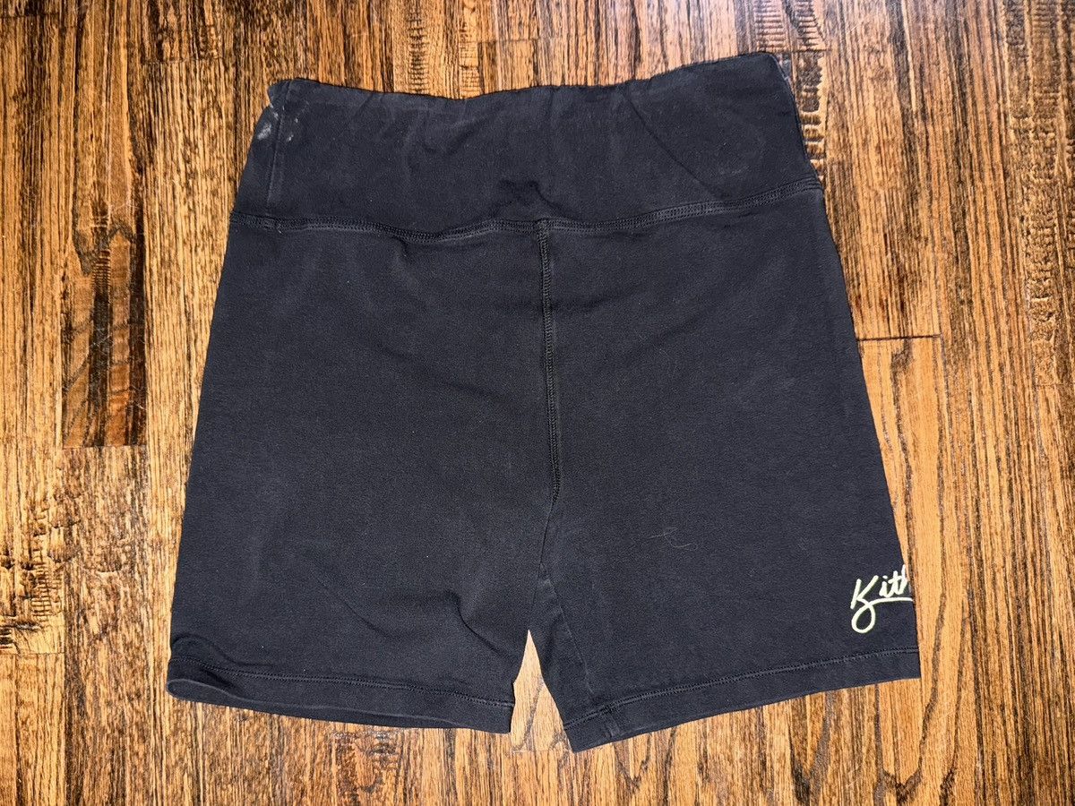 Kith Kith Jen Biker Shorts Black Embroidered Script Sz Medium Size 27" / US 4 / IT 40 - 1 Thumbnail