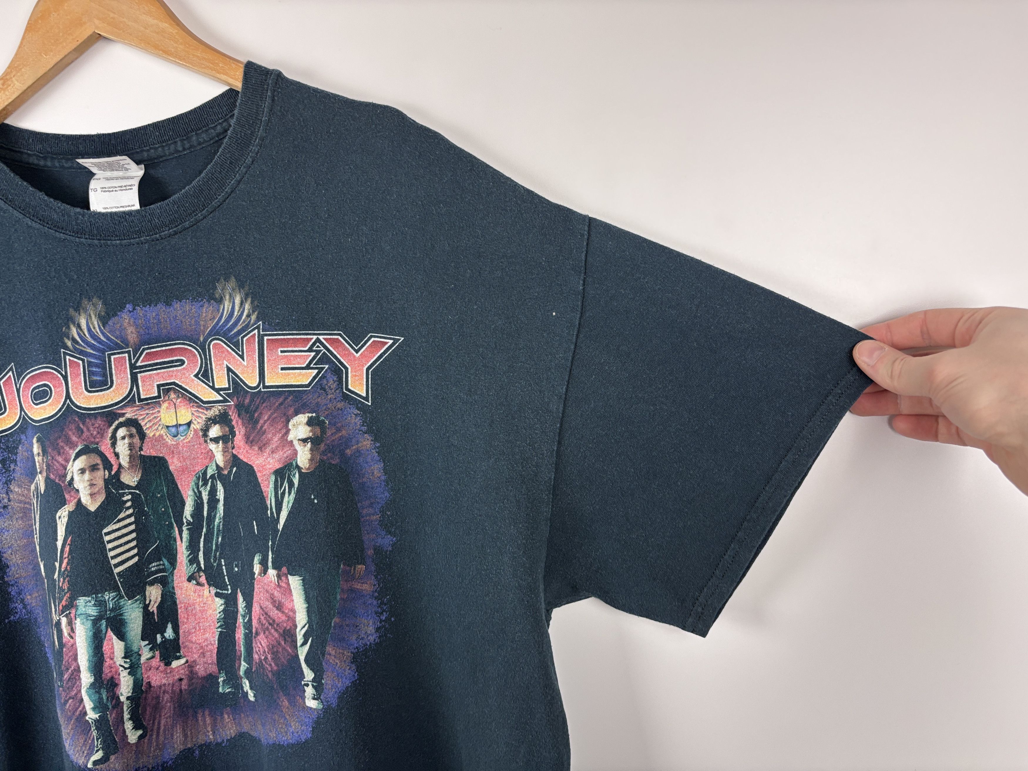 Band Tees Mens Journey 2013 Tour Rock T-Shirt Navy Blue Size XL Size US XL / EU 56 / 4 - 3 Thumbnail