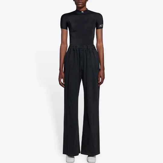 Balenciaga o1mt1gz0924 Sporty B Top in Black Size XS / US 0-2 / IT 36-38 - 3 Thumbnail