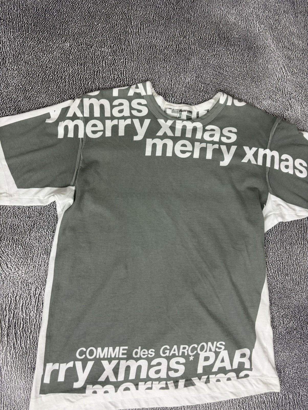 Comme des Garcons Comme des Garcon Fw11 Merry Xmas parfums print Size US M / EU 48-50 / 2 - 2 Thumbnail
