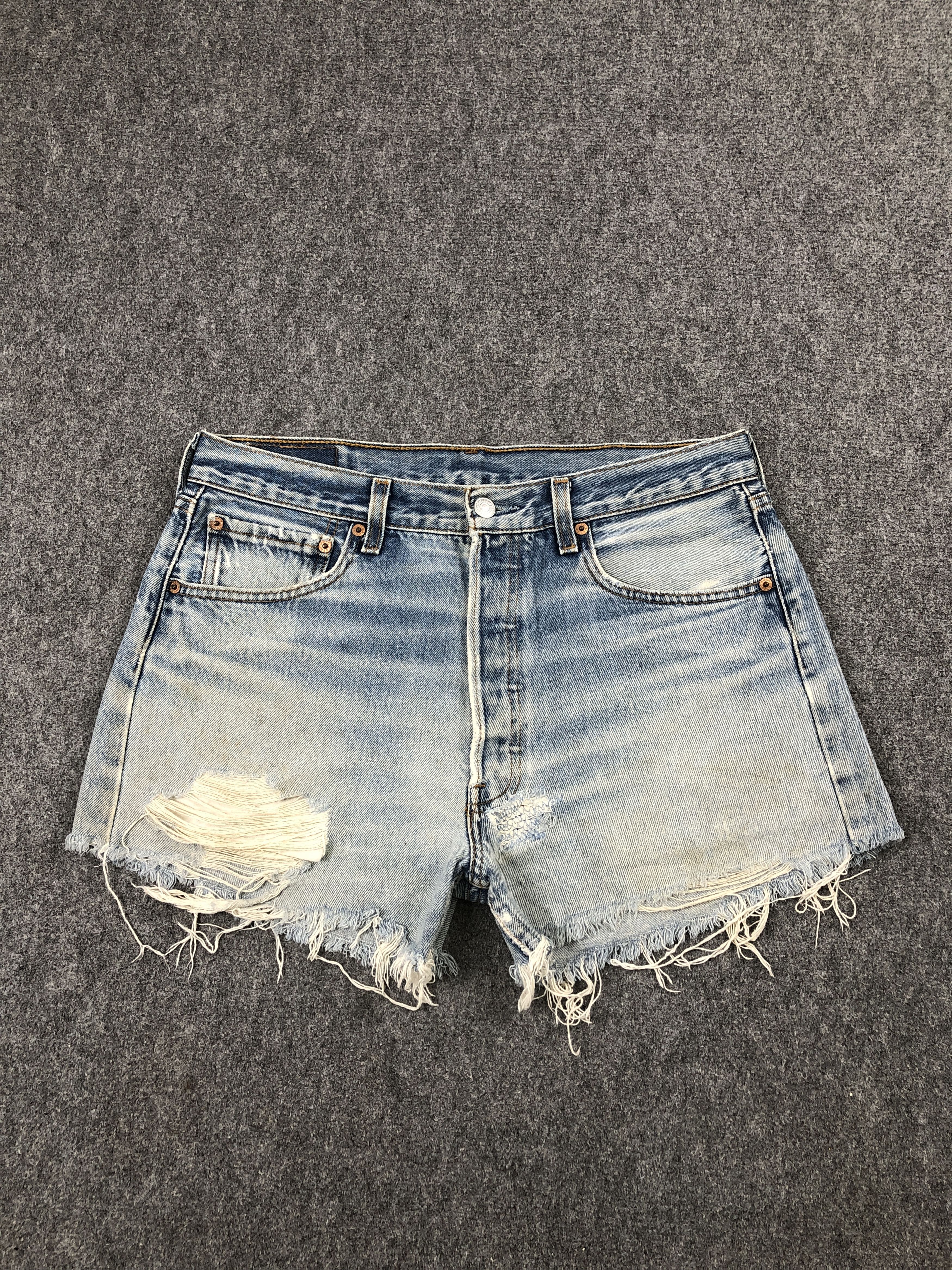 Levi's Vintage Distressed Levis 501 Cropped Jeans DP2416 Size US 32 / EU 48 - 1 Thumbnail
