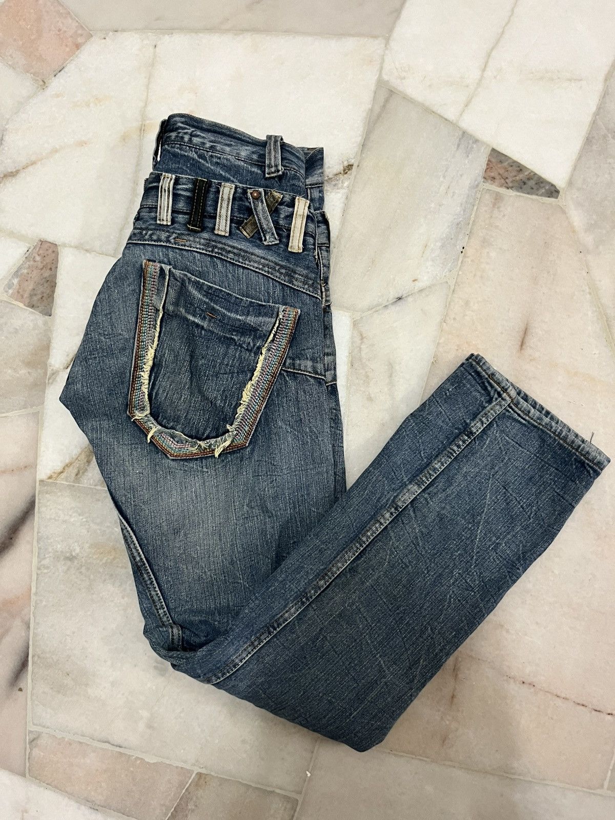 Japanese Brand DOUBLE WAIST DOMINATE HANDCRAFTED DISTRESED DENIM Size US 28 / EU 44 - 12 Thumbnail