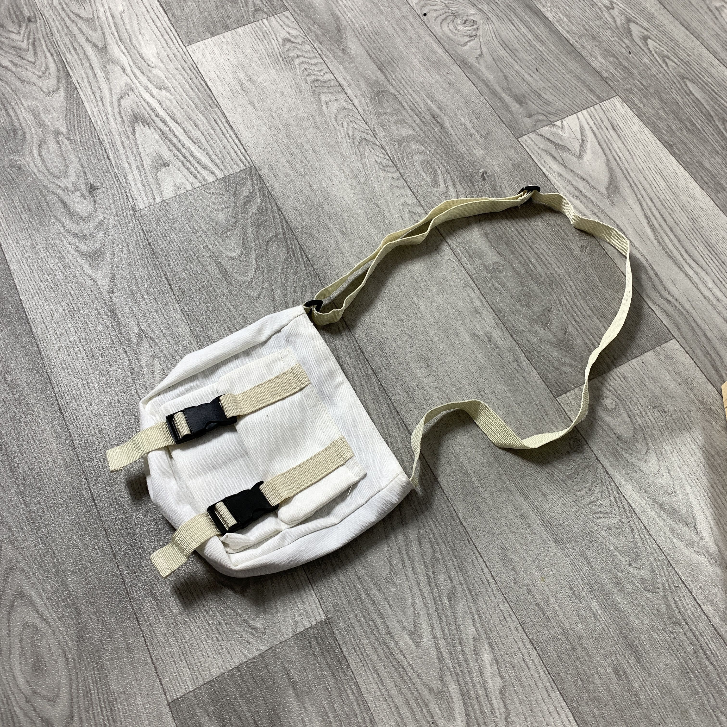 Vintage Vintage Basic White Cotton Cargo Crossbody Unisex Bag Size ONE SIZE - 4 Thumbnail