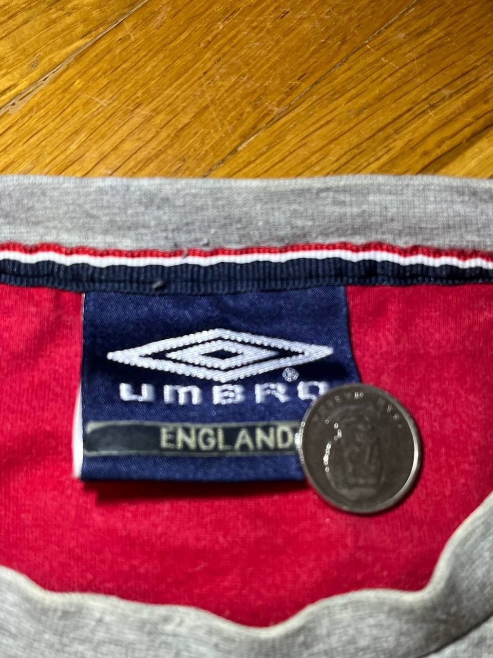 Umbro Vintage Umbro England 2000s soccer jersey tee Size US XL / EU 56 / 4 - 4 Thumbnail
