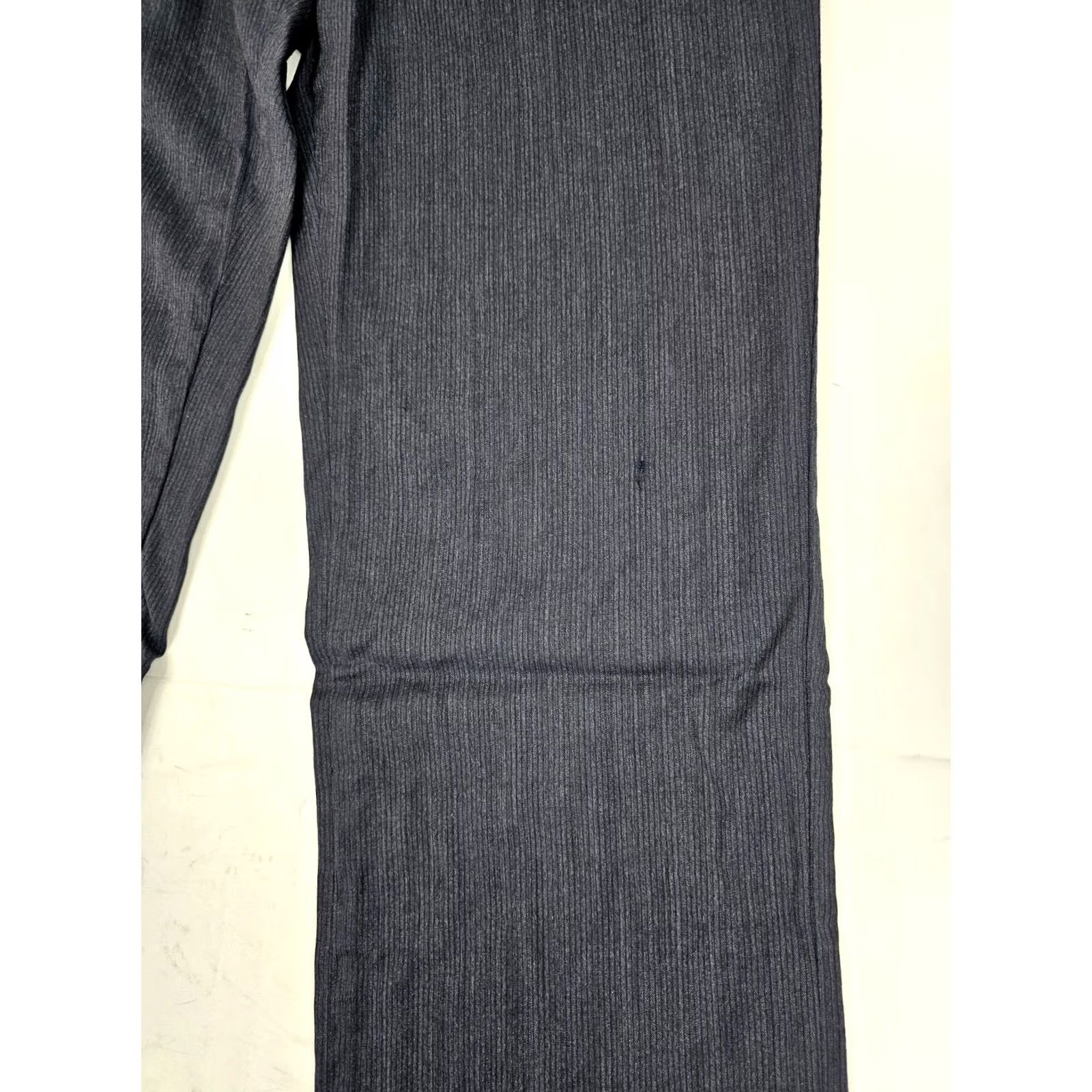 Banana Republic Banana Republic Men Pants Wool Pinstripe Classic Fit Straight 34x33 Gray 90s Preppy Biz Formal Slack Pants Size US 34 / EU 50 - 2 Thumbnail