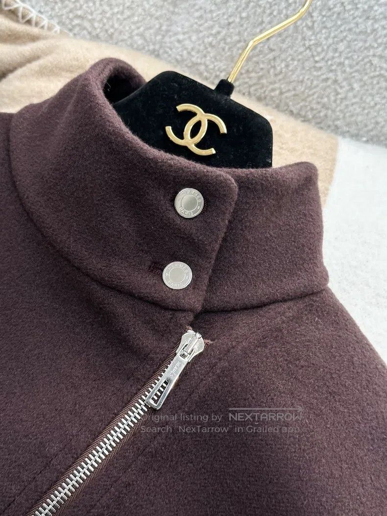 Hermes Hermes Blackcurrant Purple Double-faced Cashmere Short Zip Size XS / US 0-2 / IT 36-38 - 2 Thumbnail