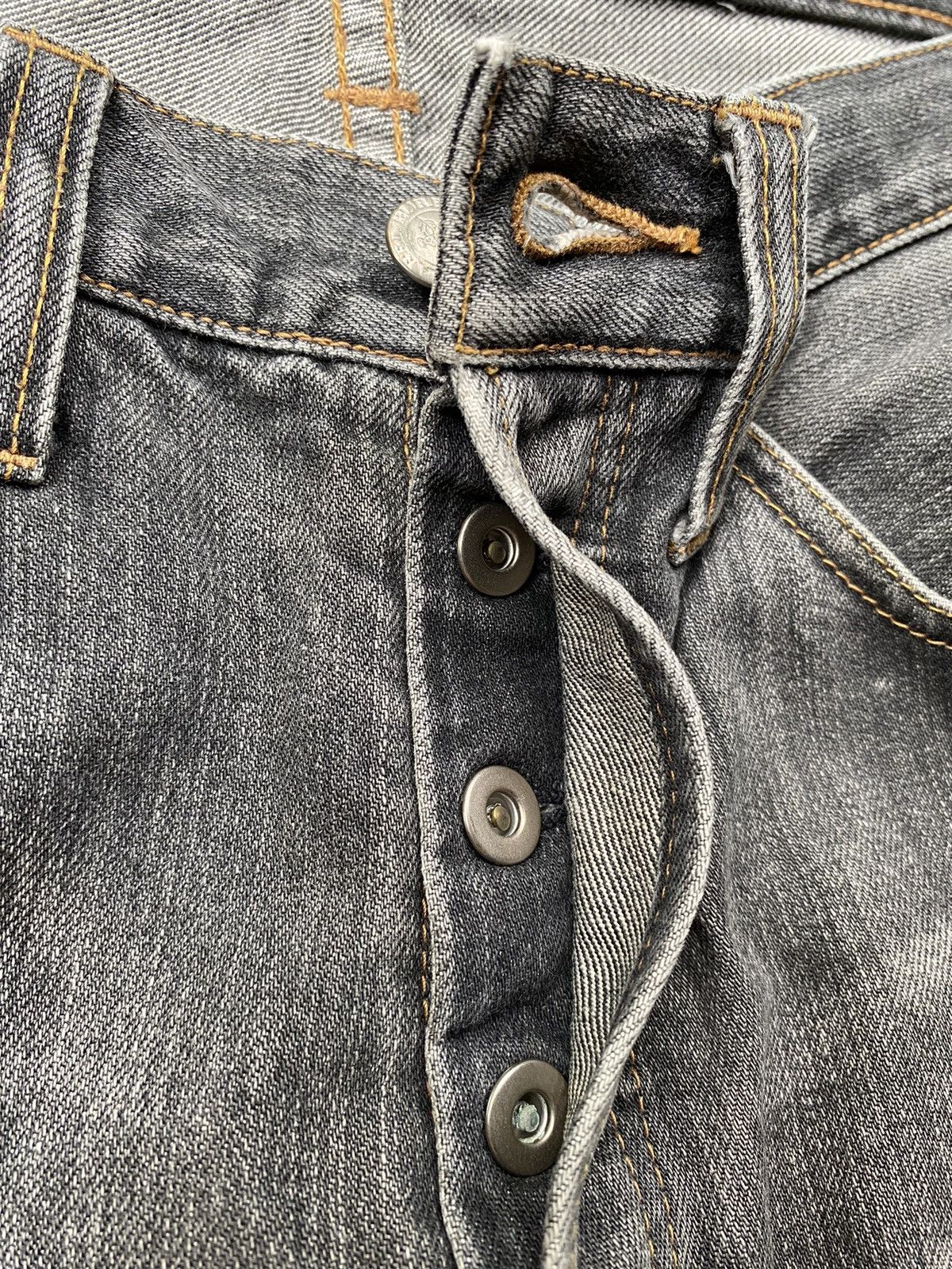 Burberry Burberry grey denim jeans Size US 32 / EU 48 - 8 Thumbnail