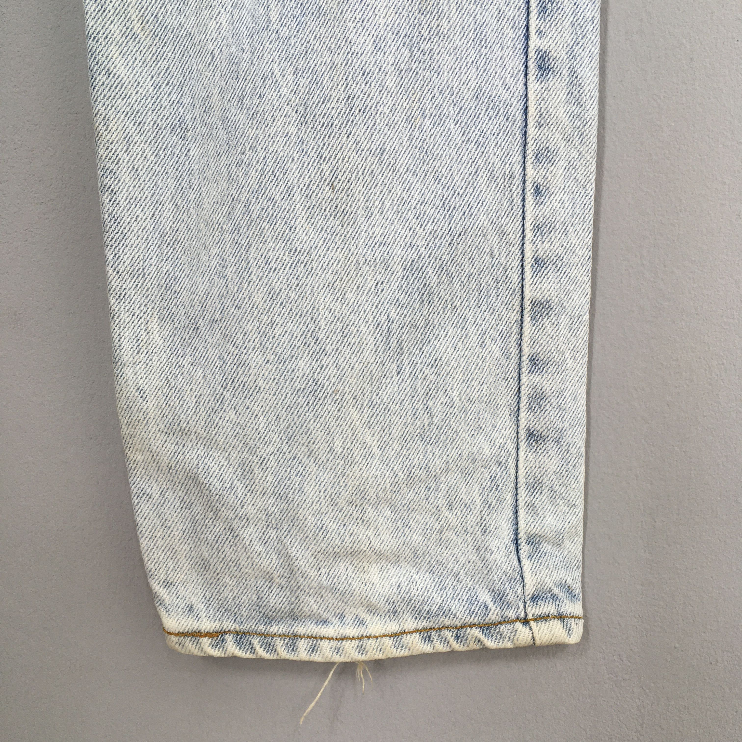 Levi's Size 29x32 Vintage Levi's 505 Pale Blue Slim Fit Jeans S178 Size US 29 - 7 Thumbnail