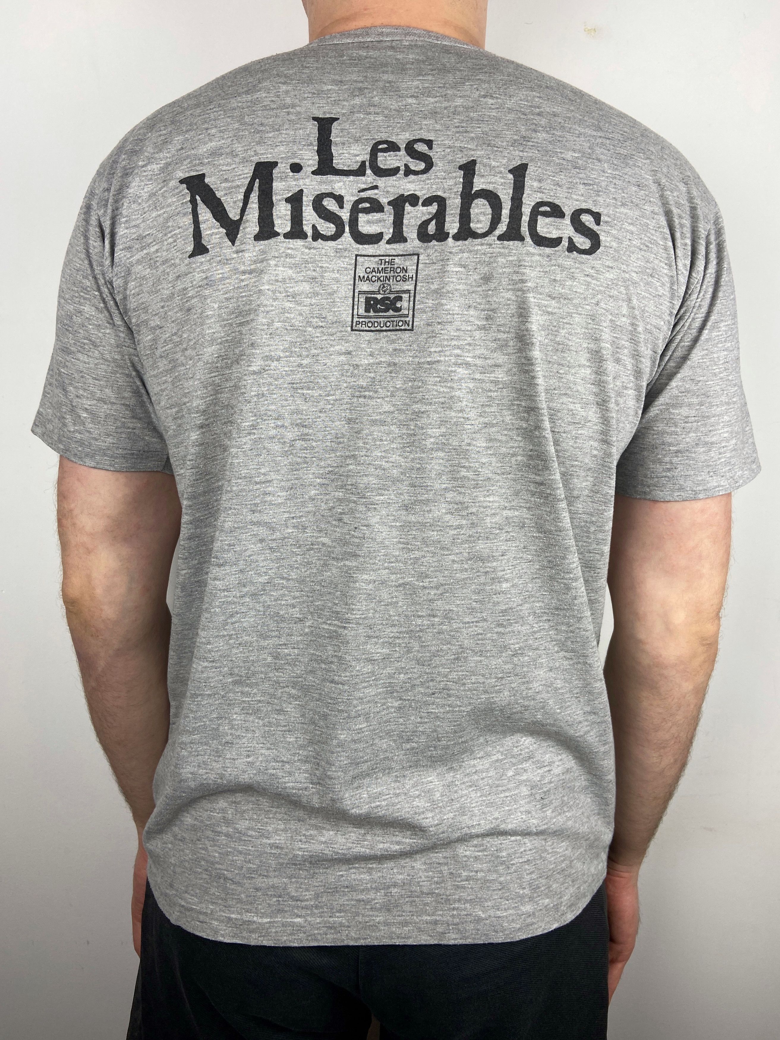 Vintage 80s Vintage Les Miserables Graphic Single Stitch T Shirt 90s Size US M / EU 48-50 / 2 - 4 Thumbnail
